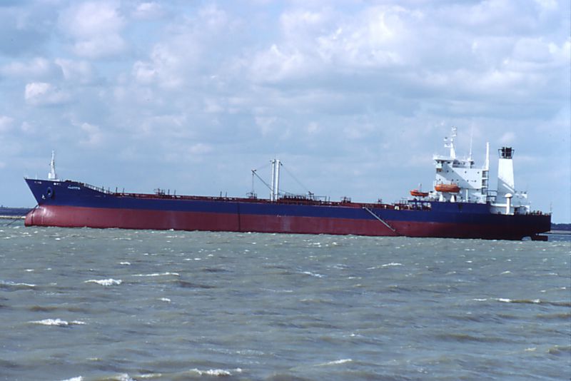  MARTITA laid up on the River Blackwater. 
Cat1 Blackwater-->Laid up ships